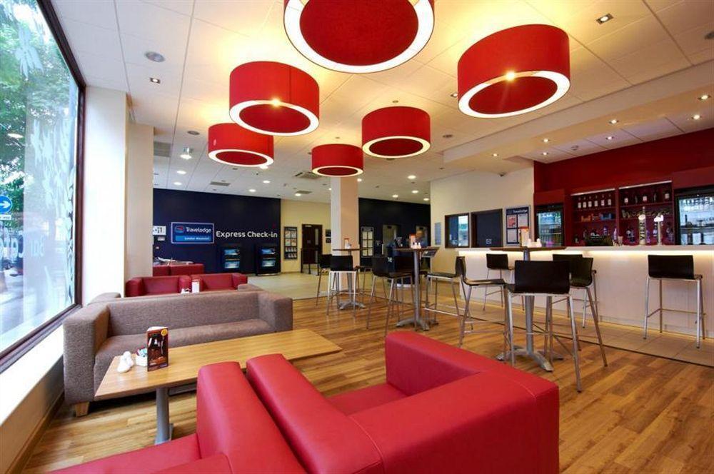 Travelodge London Woolwich Eksteriør billede