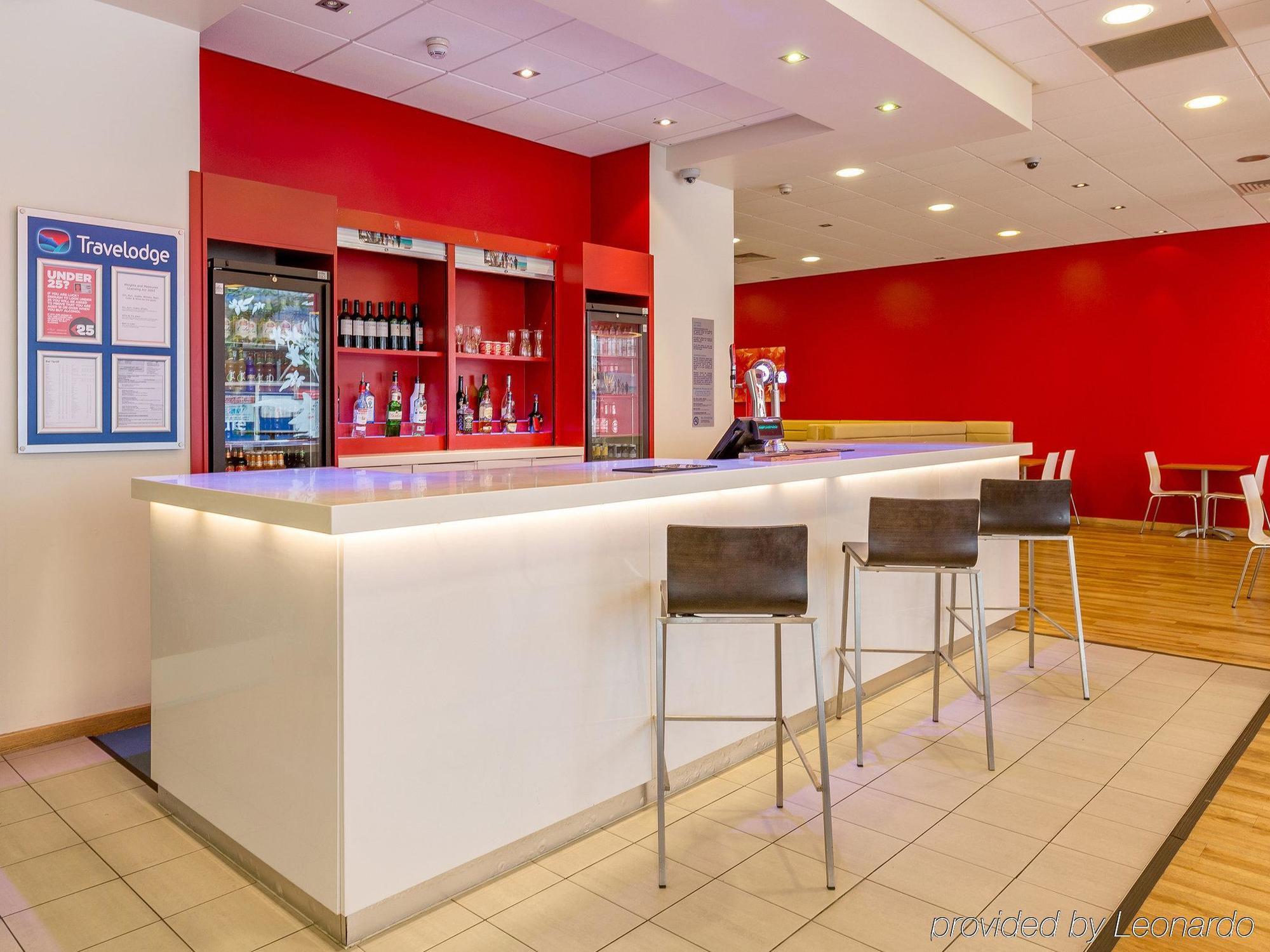 Travelodge London Woolwich Eksteriør billede