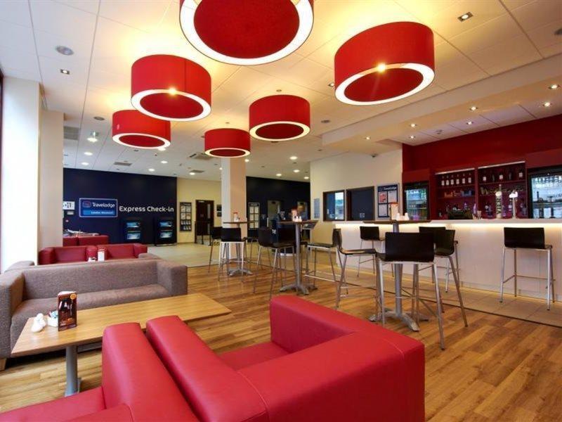 Travelodge London Woolwich Eksteriør billede